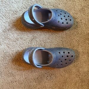 CROCS Glittery Purple Platform Shoes - women’s 6